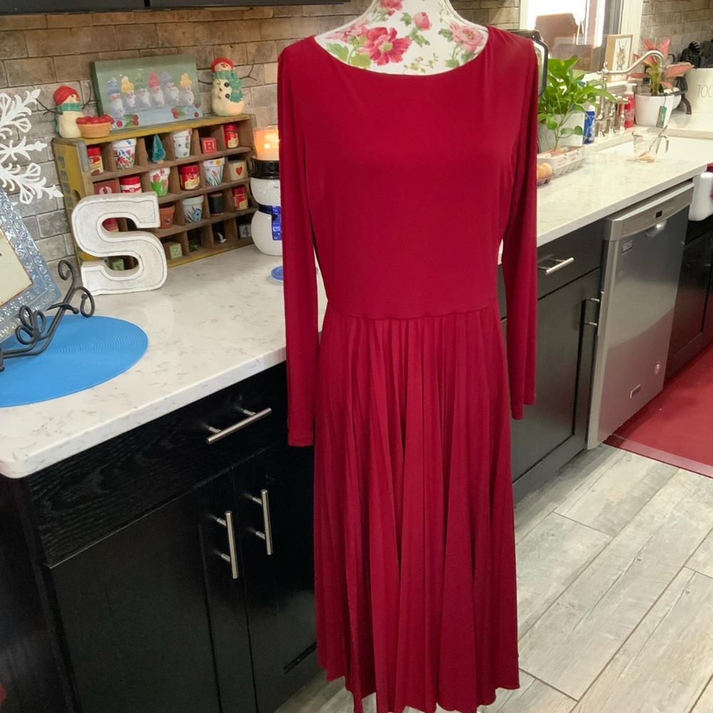 Coldwater Creek Pleated Midi Dress Size 14 Burgundy Stretch Side Zip Long Sleeve
